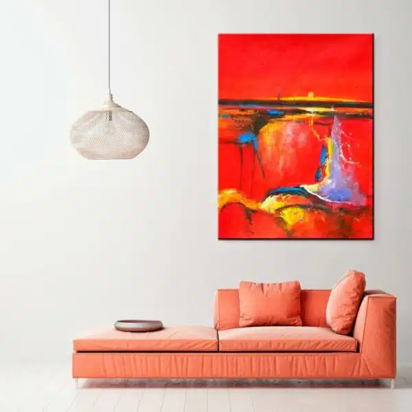 Peinture abstraite rouge moderne. Bonne qualité, original, accrochée sur un mur au-dessus d'un canapé dans une maison