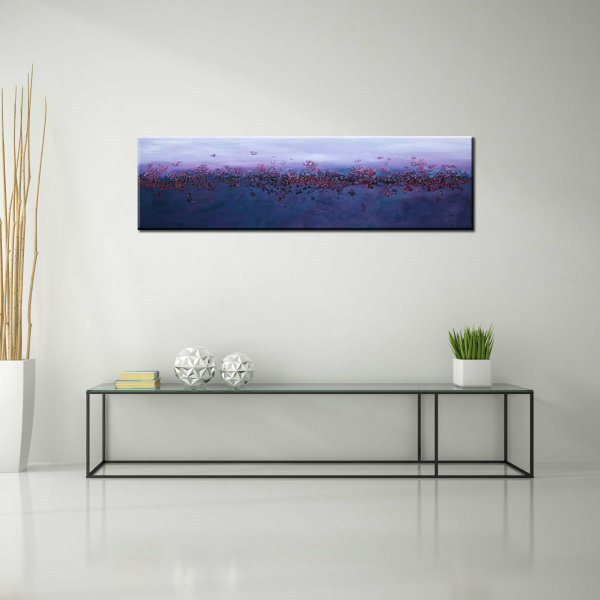 Tableau panoramique peinture abstraite. Bonne qualité, très confortable, accrochée sur un mur au-dessus d'une table dans une maison