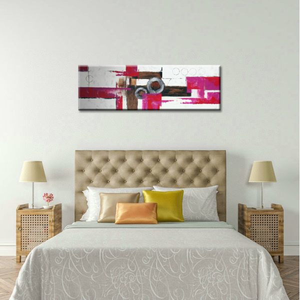 Tableau panoramique gris clair rose frambroise peinture abstraite. Bonne qualité, très original, accrochée sur un mur au-dessus d'un lit et deux tables de nuit dans une maison