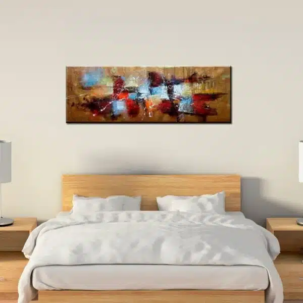 Tableau panoramique marron abstrait. Bonne qualité, très original, accrochée sur un mur au-dessus d'un lit et deux table de nuit dans une maison